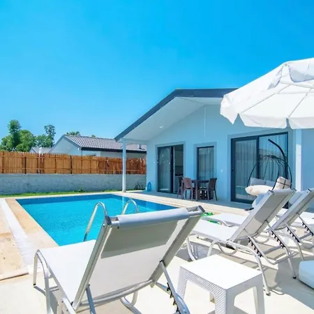Ferienhaus Sunshine Villa B *